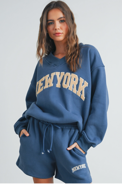 New York V-Neck Sweatshirt