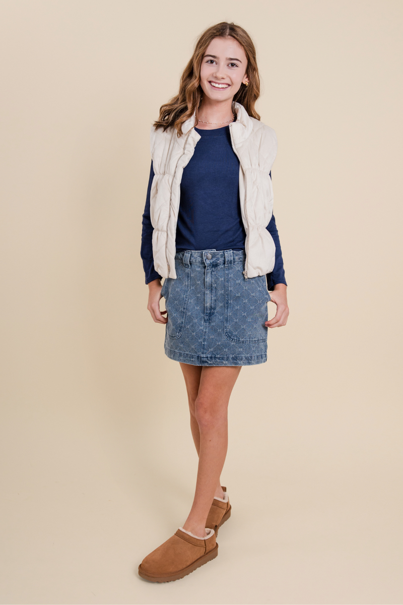 Bow Pattern Mini Skirt