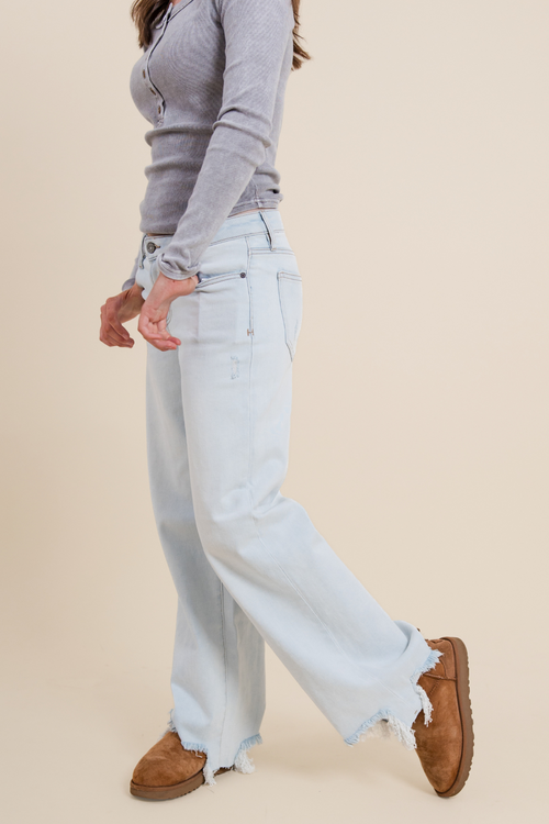 Nori Super Light Wash Wide Leg