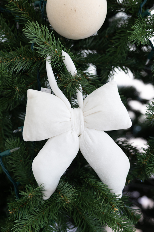 Evelyn Bow Ornament