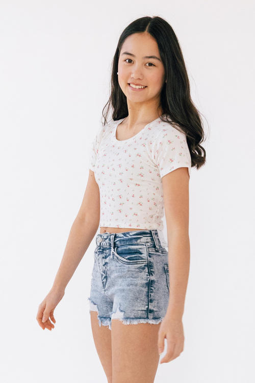 Juniors Livi Tee in Cutesy Rose by Katie J NYC