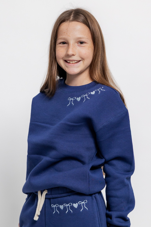 Puff Print Bow Crewneck by Vintage Havana