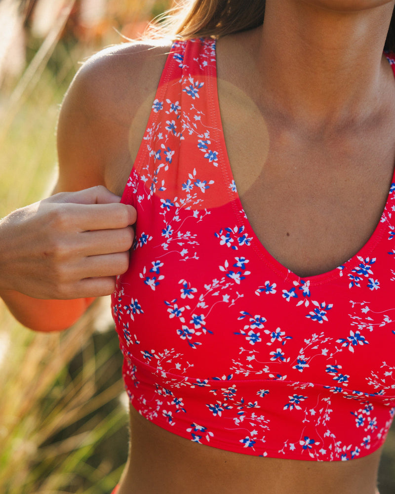 Cardinal Twist Crop by Nani