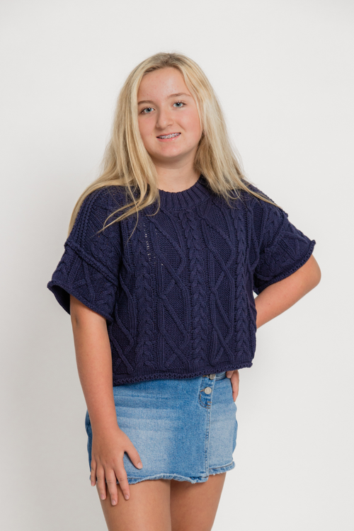Round Neck Cable Knit Short Sleeve Sweater
