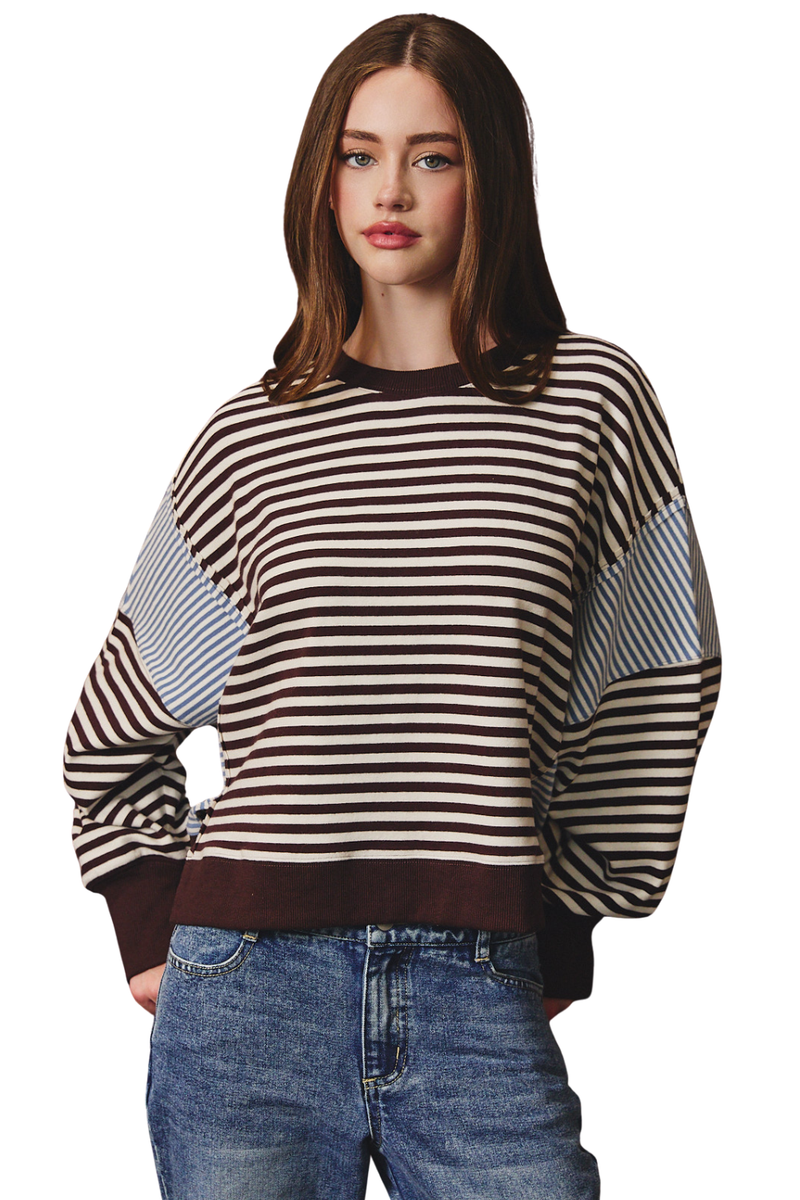 Scooped Neck Line Stripe Sweatshirt